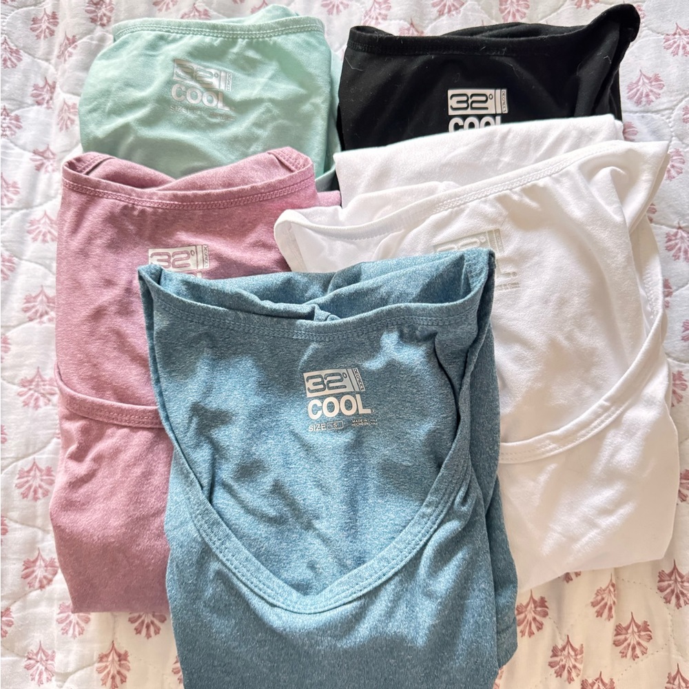 *NWOT* 32 Degrees WOMEN'S COOL FITTED CREW NECK T-SHIRT (Lot of 5)